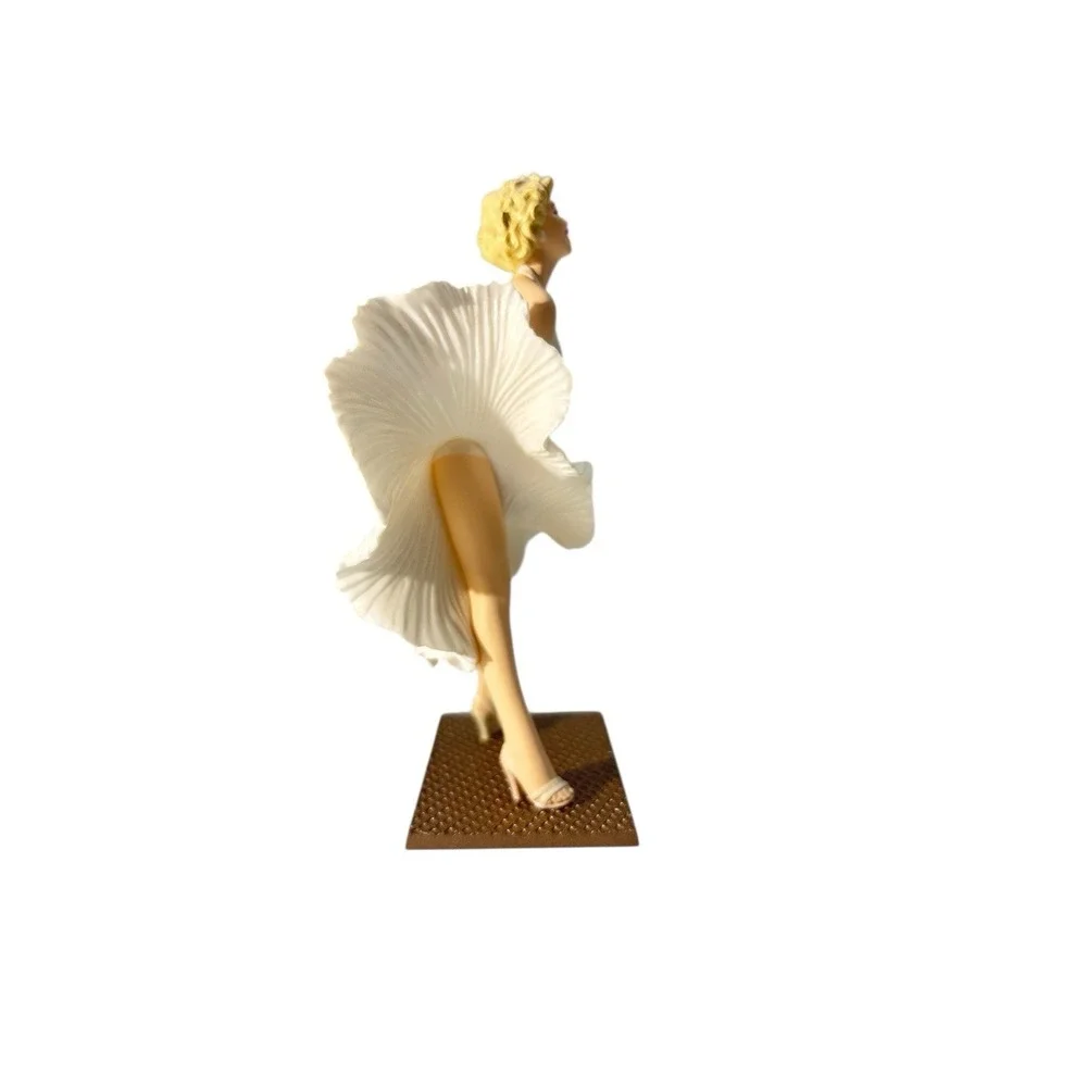 Christmas Ornament Marilyn Monroe‎ Hallmark Keepsake Collector Series 1998
